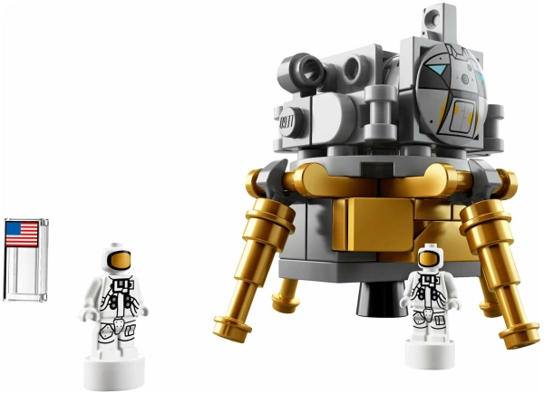 Конструктор LEGO Cuusoo Ideas 21309 Сатурн-5 УЦЕНКА